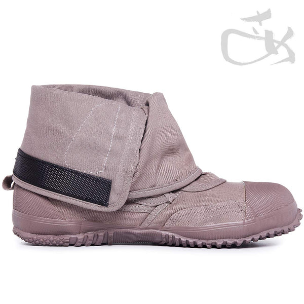 אפור אוסאגי