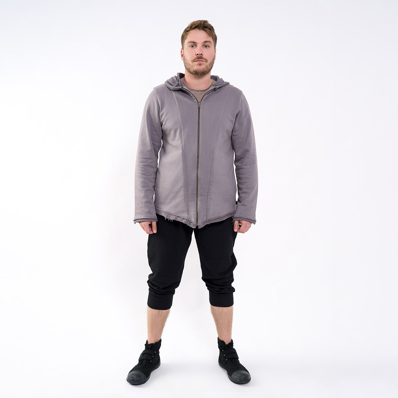 אפור אוסאגי